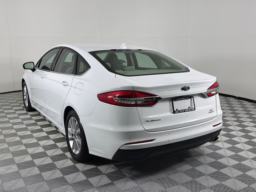 2020 Ford Fusion Image 5