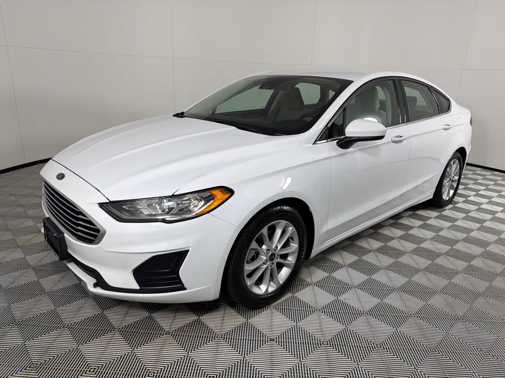 2020 Ford Fusion Image 7