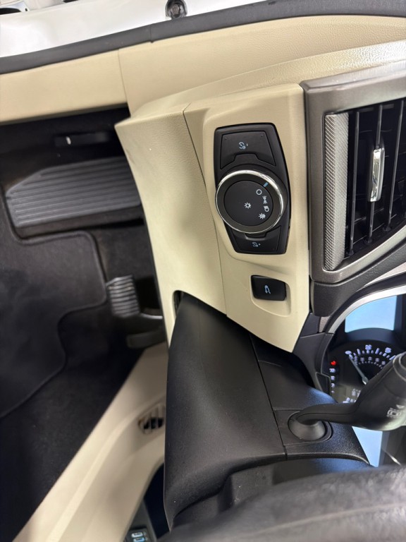 2020 Ford Fusion Image 11