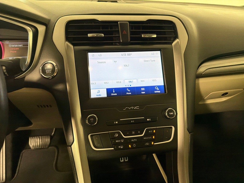 2020 Ford Fusion Image 13