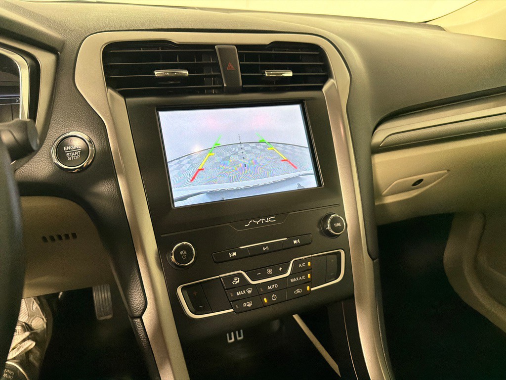 2020 Ford Fusion Image 14