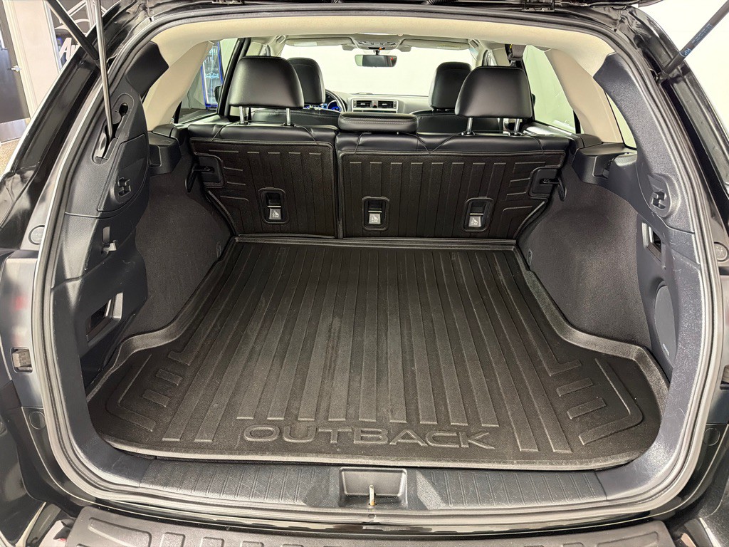 2018 Subaru Outback Image 23