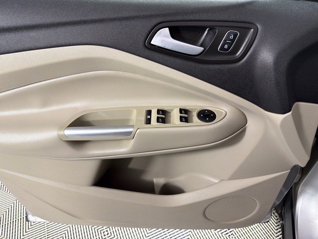 2017 Ford Escape Image 11