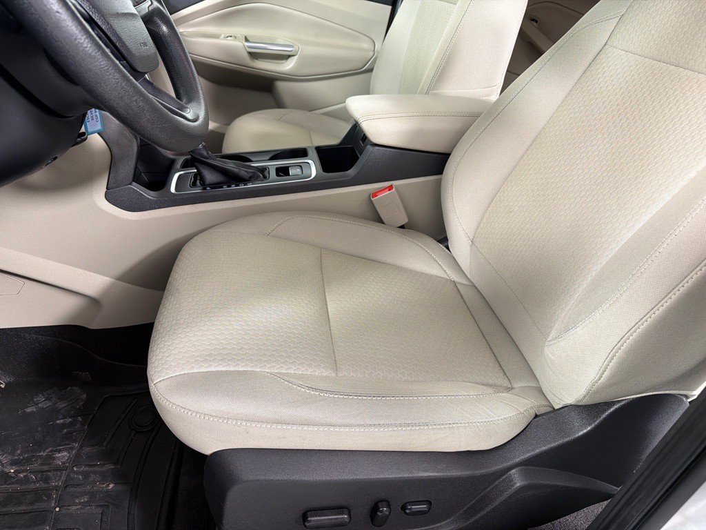 2017 Ford Escape Image 12