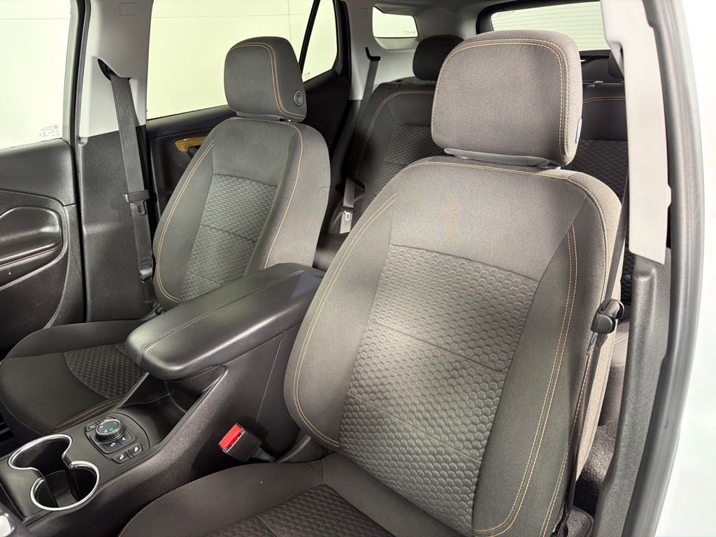 2020 GMC Terrain Image 11