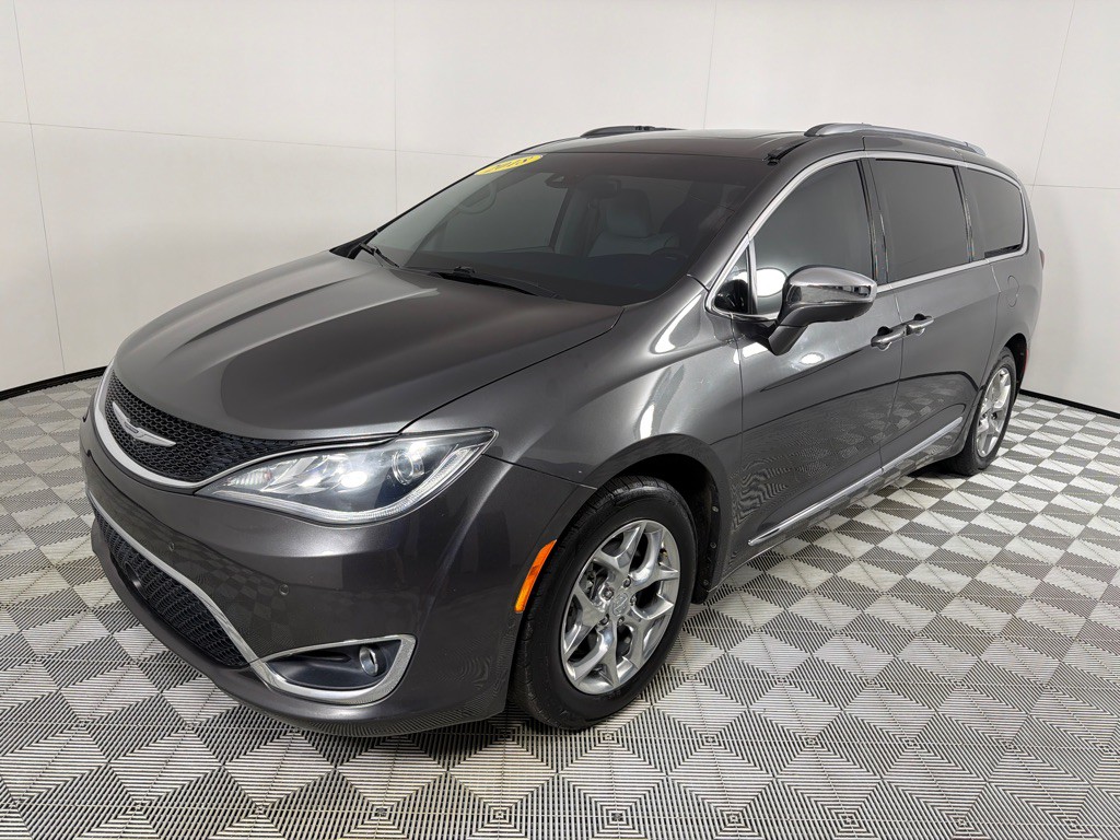2018 Chrysler Pacifica Image 9