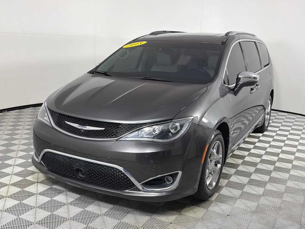 2018 Chrysler Pacifica Image 10