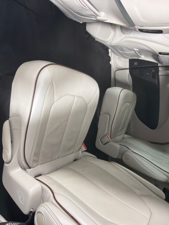 2018 Chrysler Pacifica Image 20