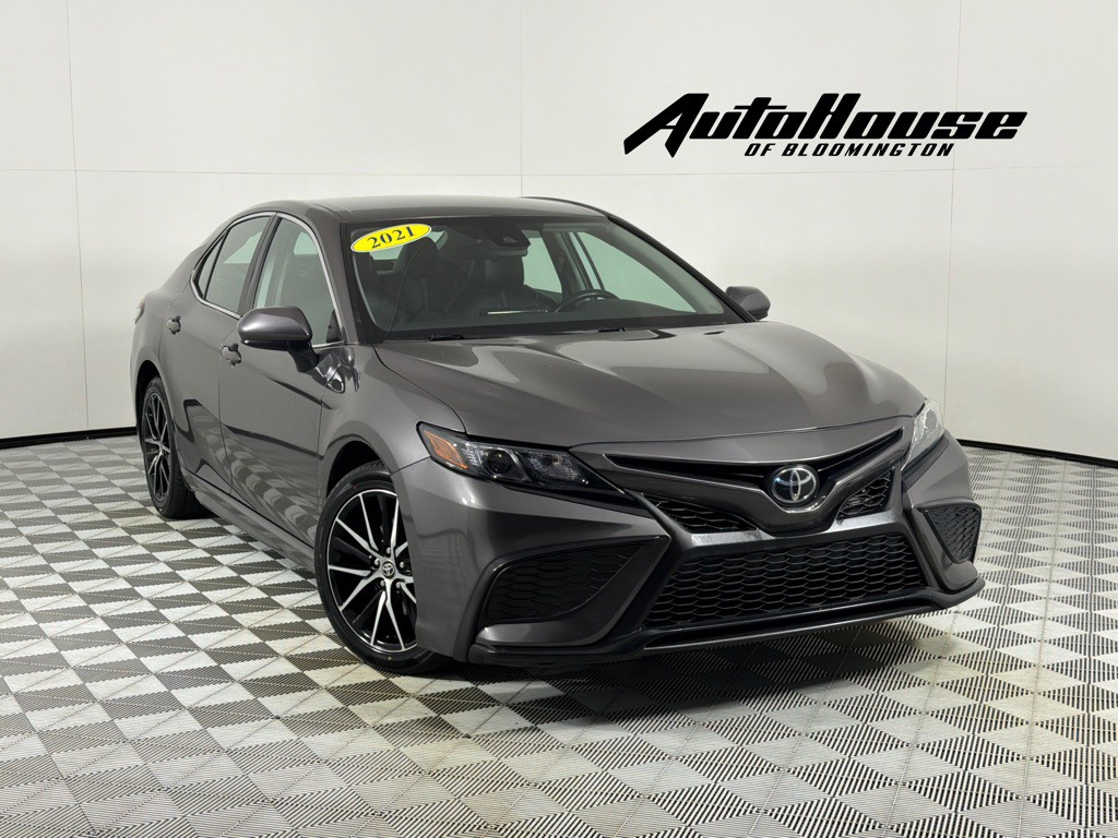 2021 Toyota Camry Image 1