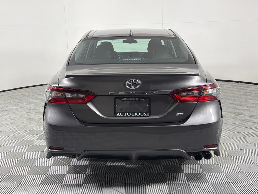 2021 Toyota Camry Image 6