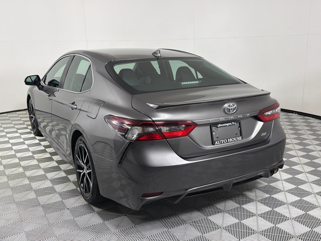 2021 Toyota Camry Image 7