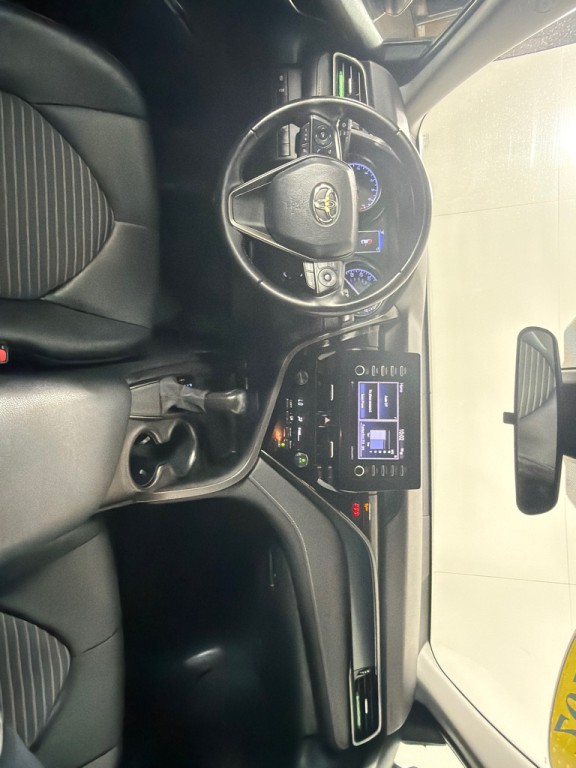2021 Toyota Camry Image 25