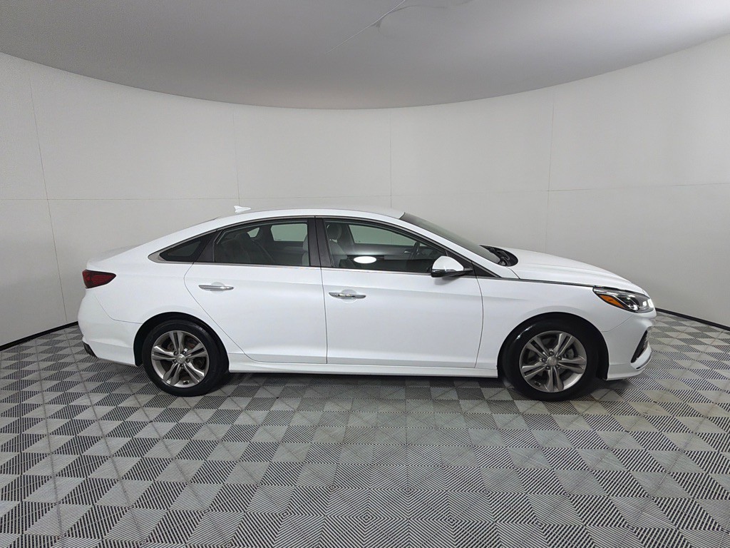 2018 Hyundai Sonata Image 4