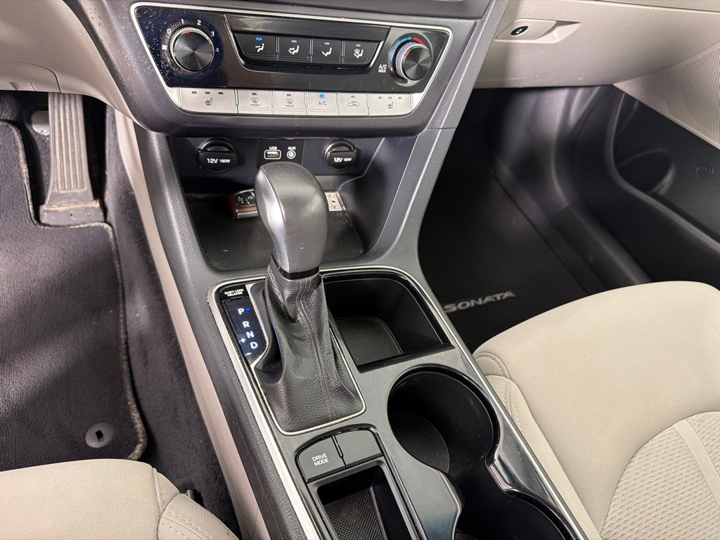 2018 Hyundai Sonata Image 16
