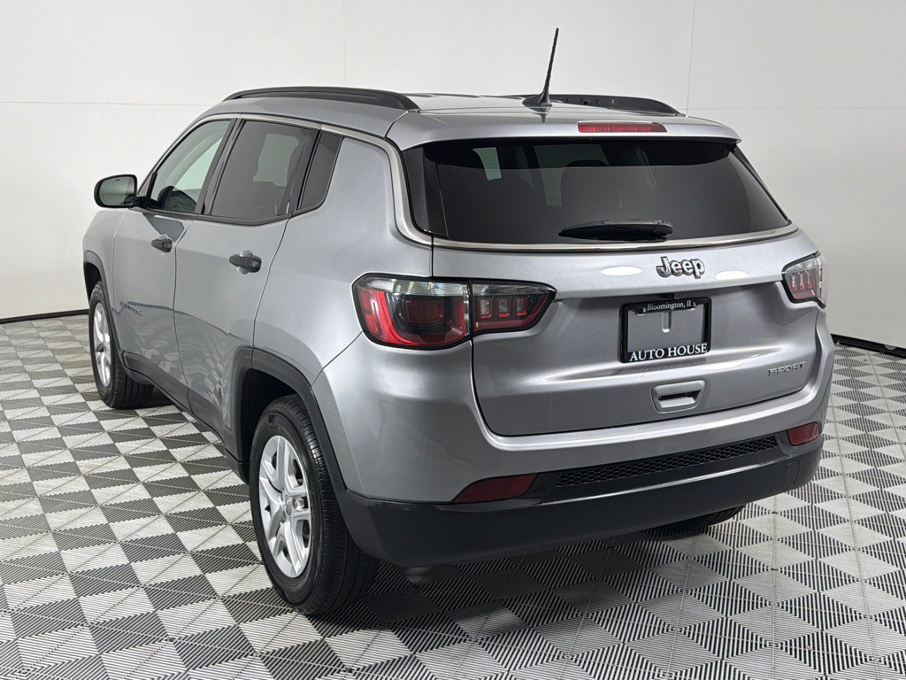 2019 Jeep Compass Image 5