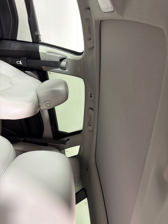 2016 Cadillac SRX Image 13