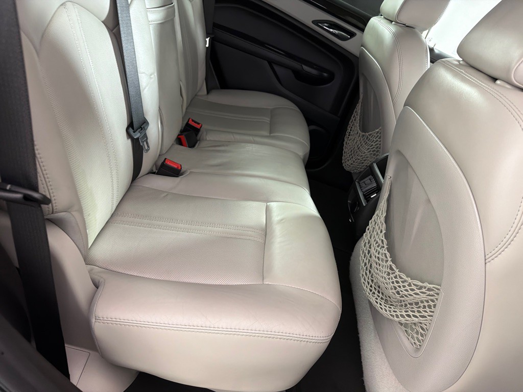 2016 Cadillac SRX Image 20