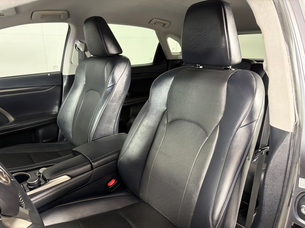2018 Lexus RX Image 13