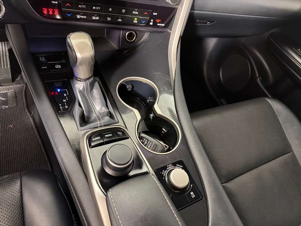 2018 Lexus RX Image 19