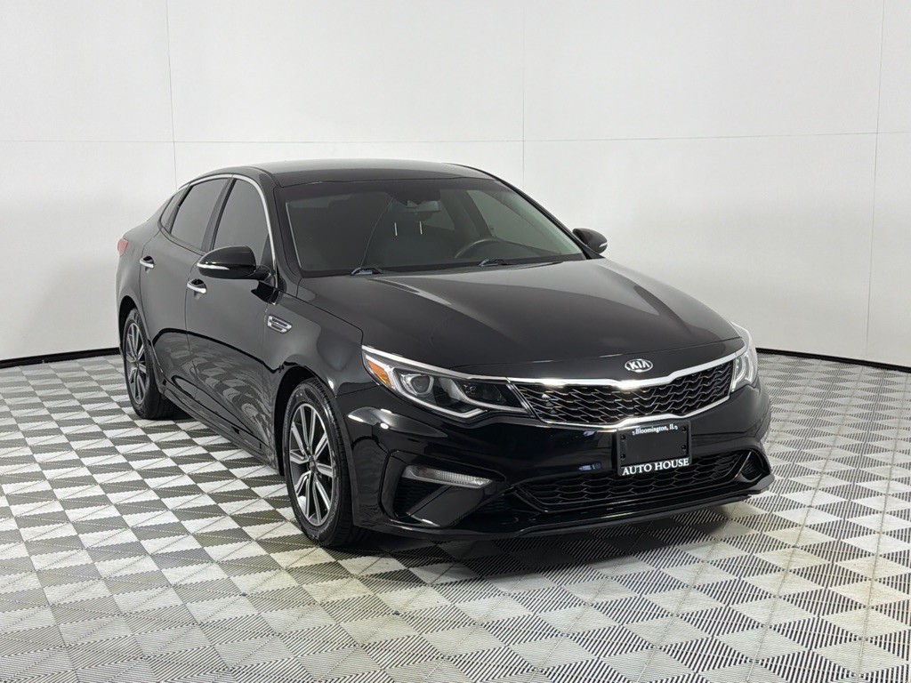 2019 Kia Optima Image 3