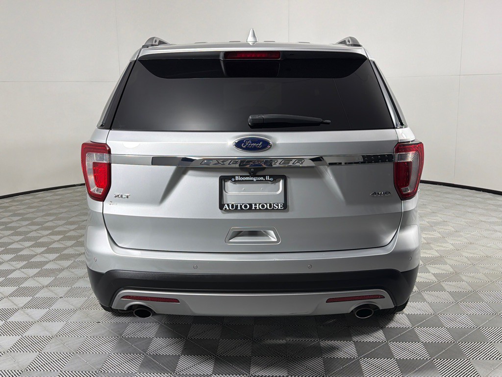 2017 Ford Explorer Image 6