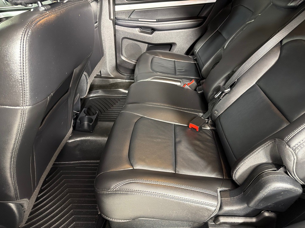 2017 Ford Explorer Image 19