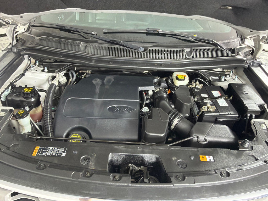 2017 Ford Explorer Image 28