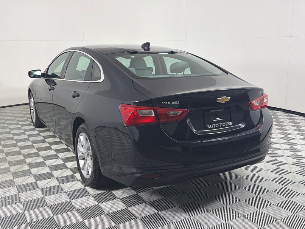 2023 Chevrolet Malibu Image 7