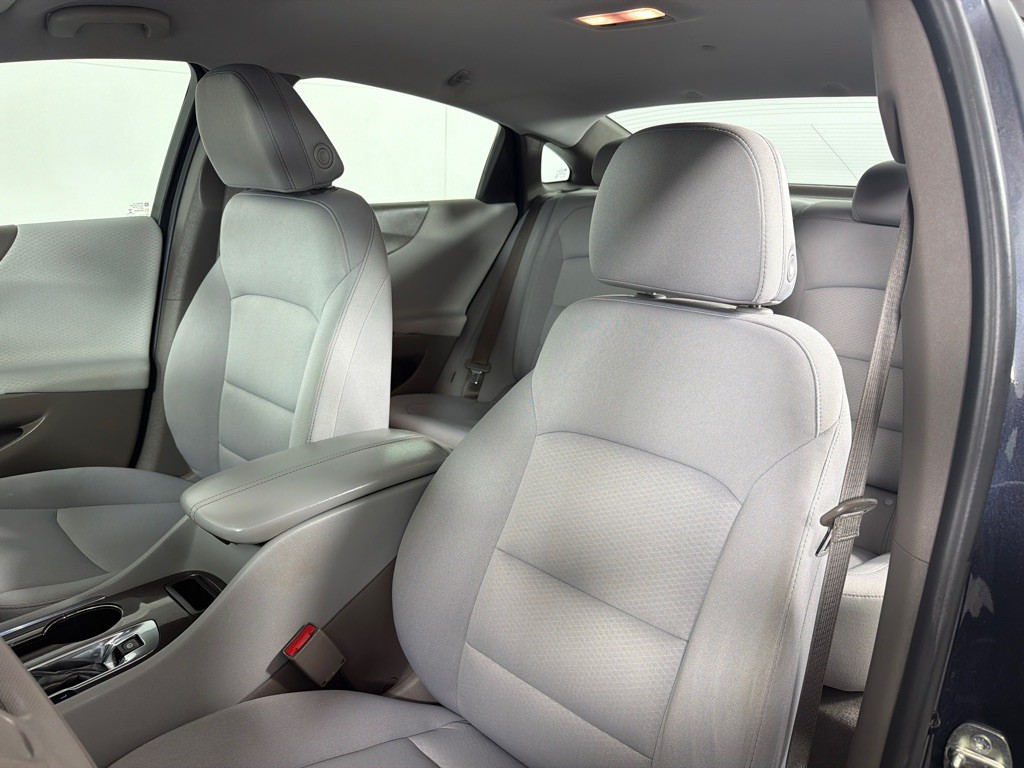 2023 Chevrolet Malibu Image 11
