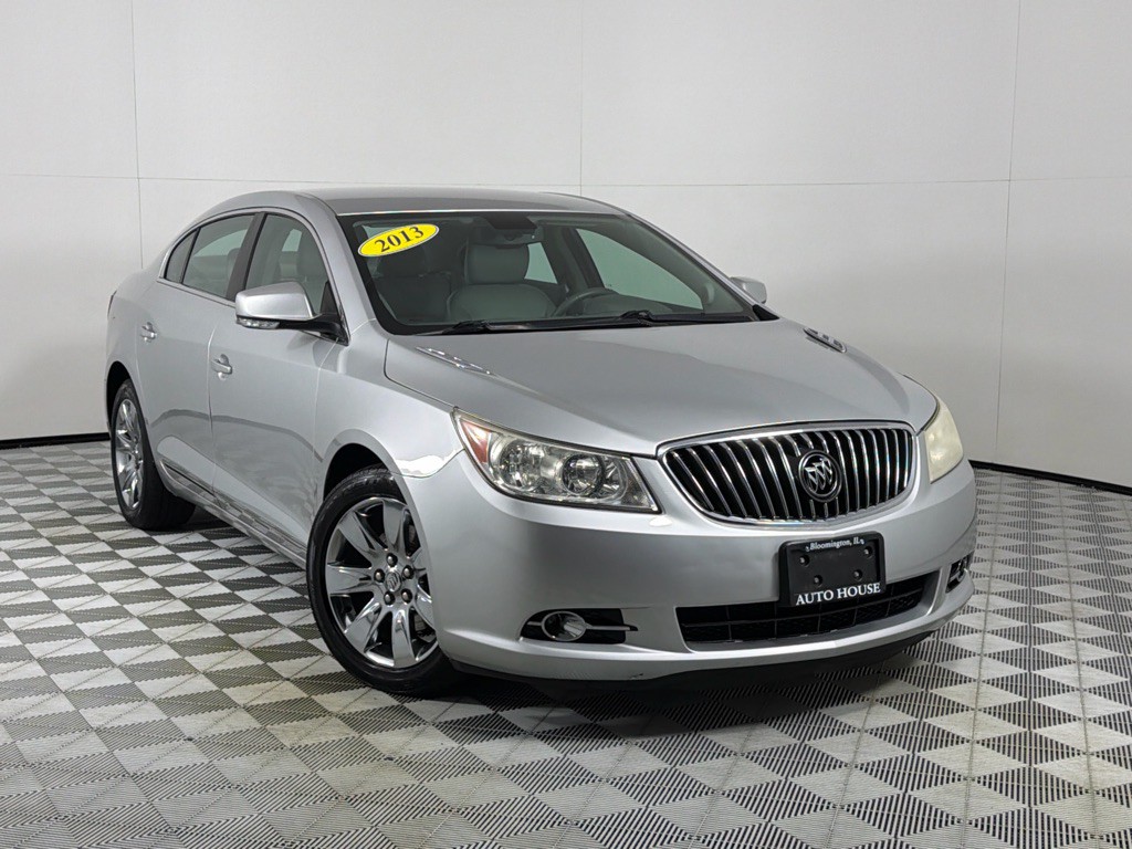 2013 Buick Lacrosse Image 2