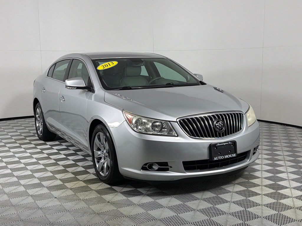2013 Buick Lacrosse Image 3