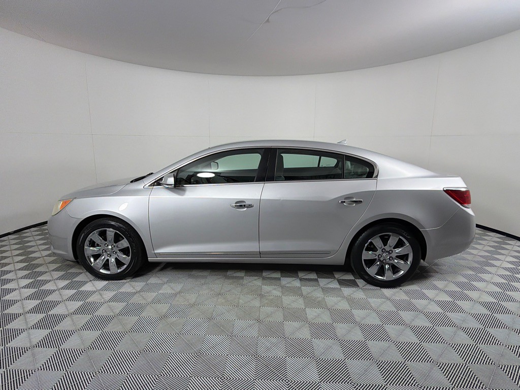 2013 Buick Lacrosse Image 8