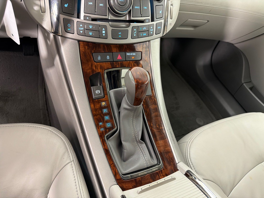 2013 Buick Lacrosse Image 16