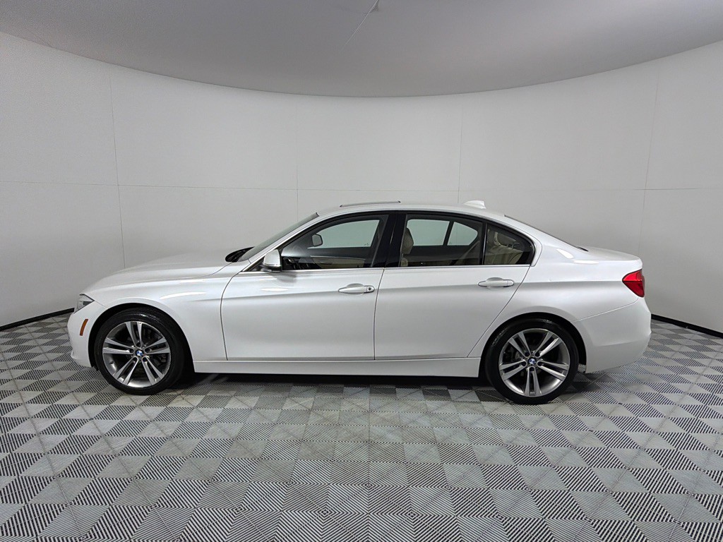 2018 BMW 3 Series Image 7