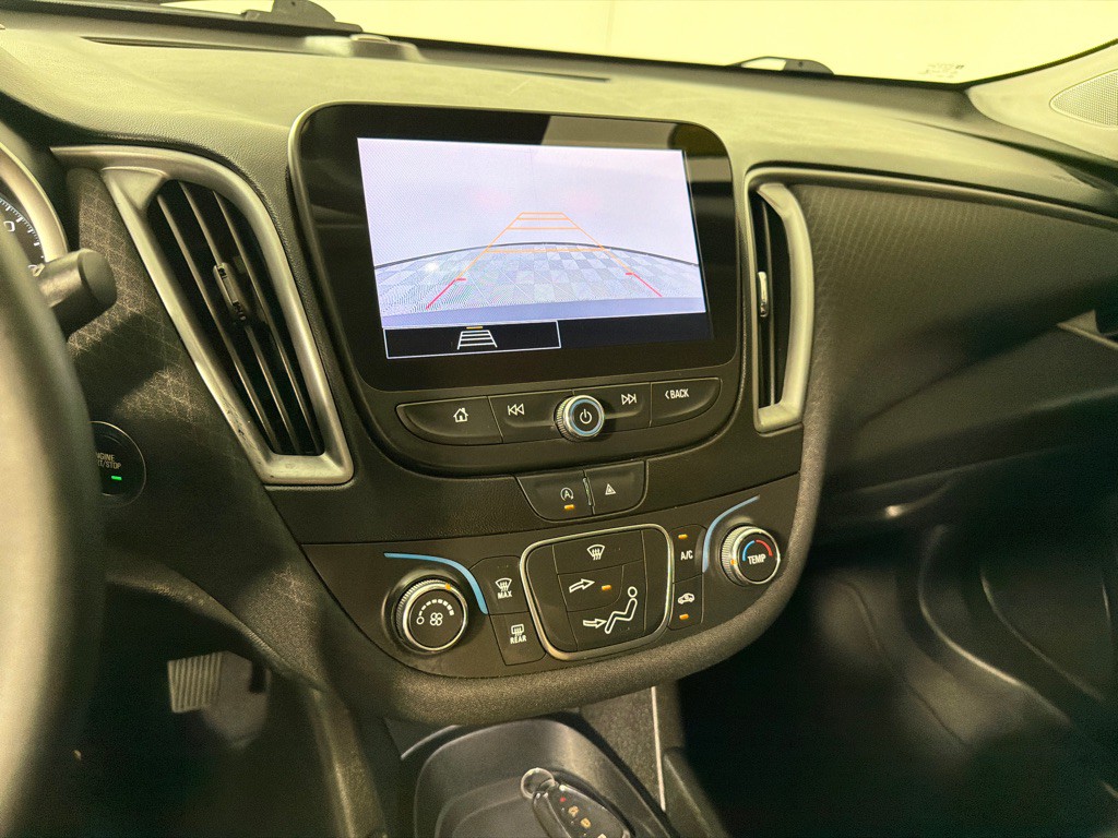 2023 Chevrolet Malibu Image 17