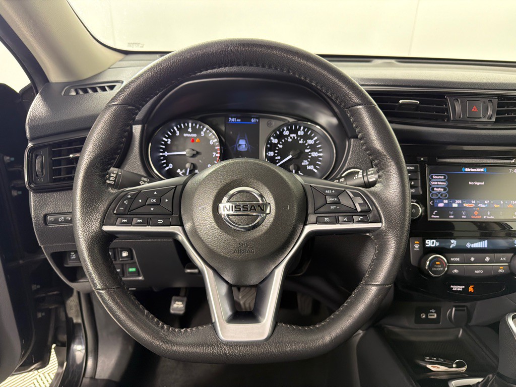2020 Nissan Rogue Image 13
