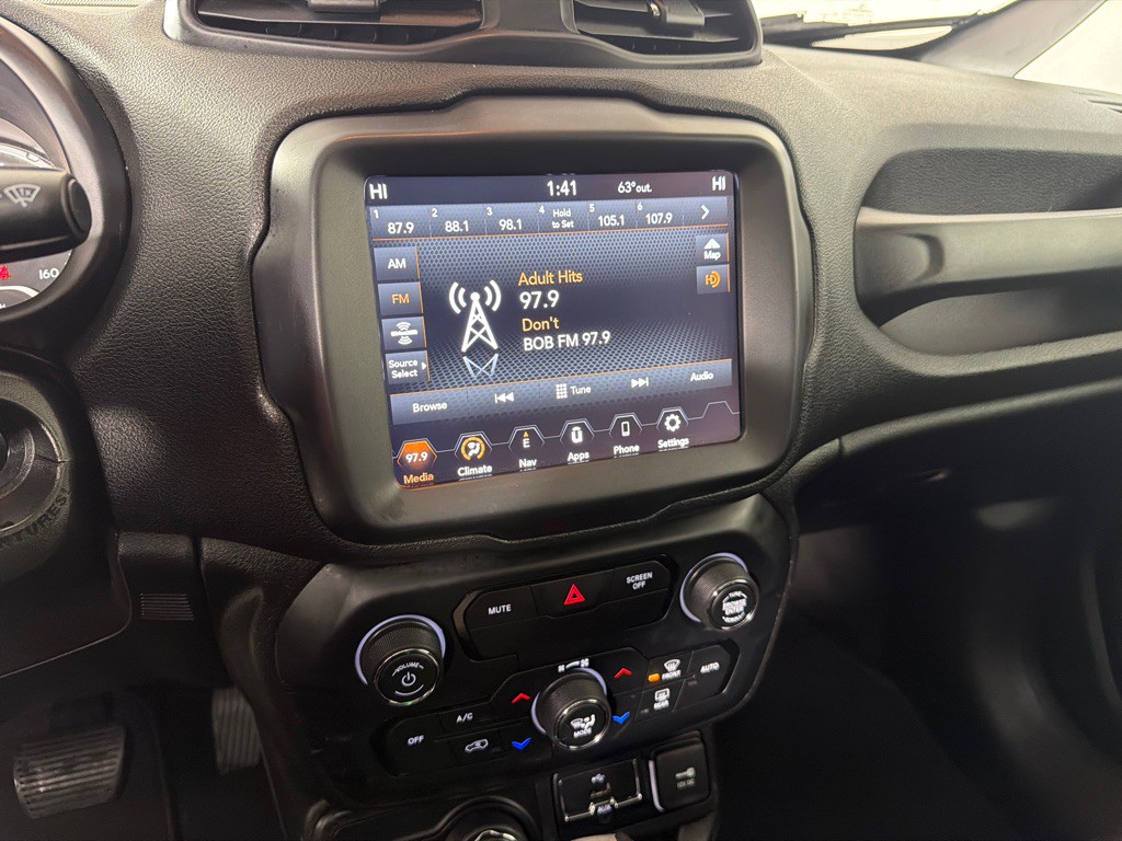 2018 Jeep Renegade Image 15