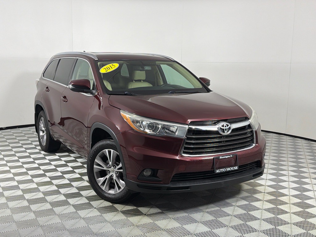 2015 Toyota Highlander Image 2