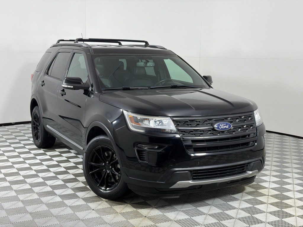 2018 Ford Explorer Image 2