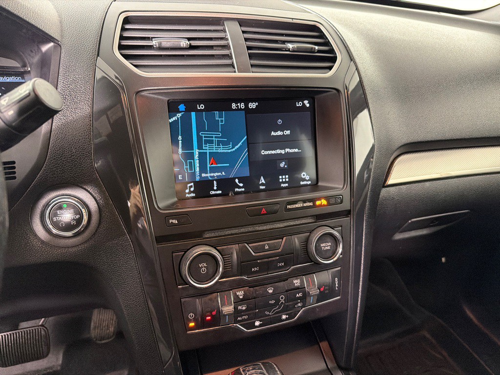 2018 Ford Explorer Image 16