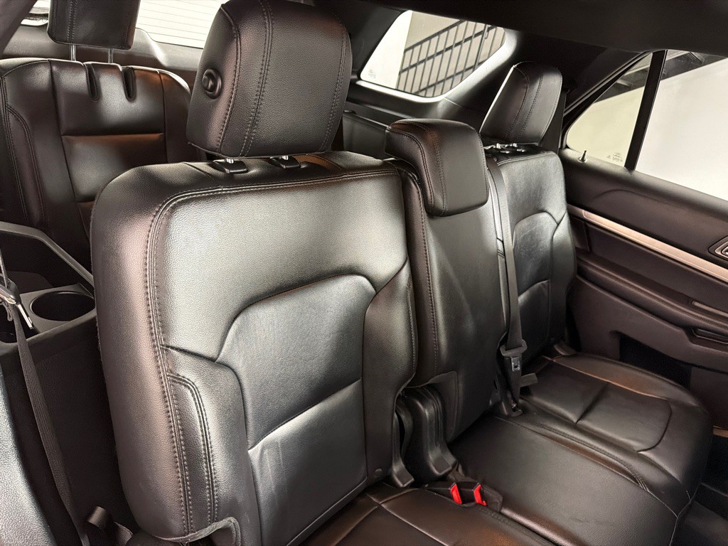 2018 Ford Explorer Image 24