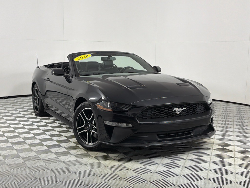 2020 Ford Mustang Image 2