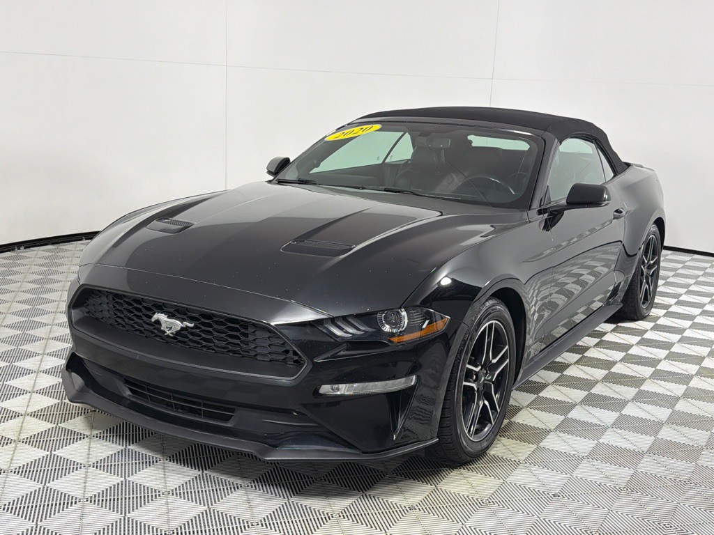 2020 Ford Mustang Image 19