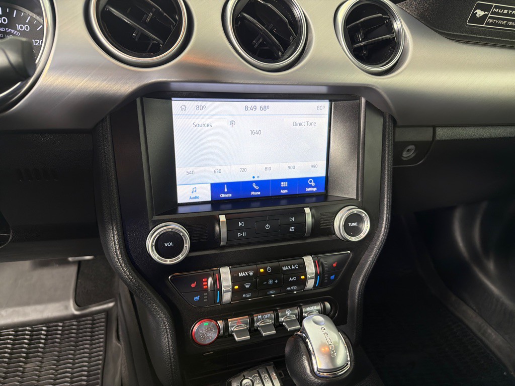 2020 Ford Mustang Image 25