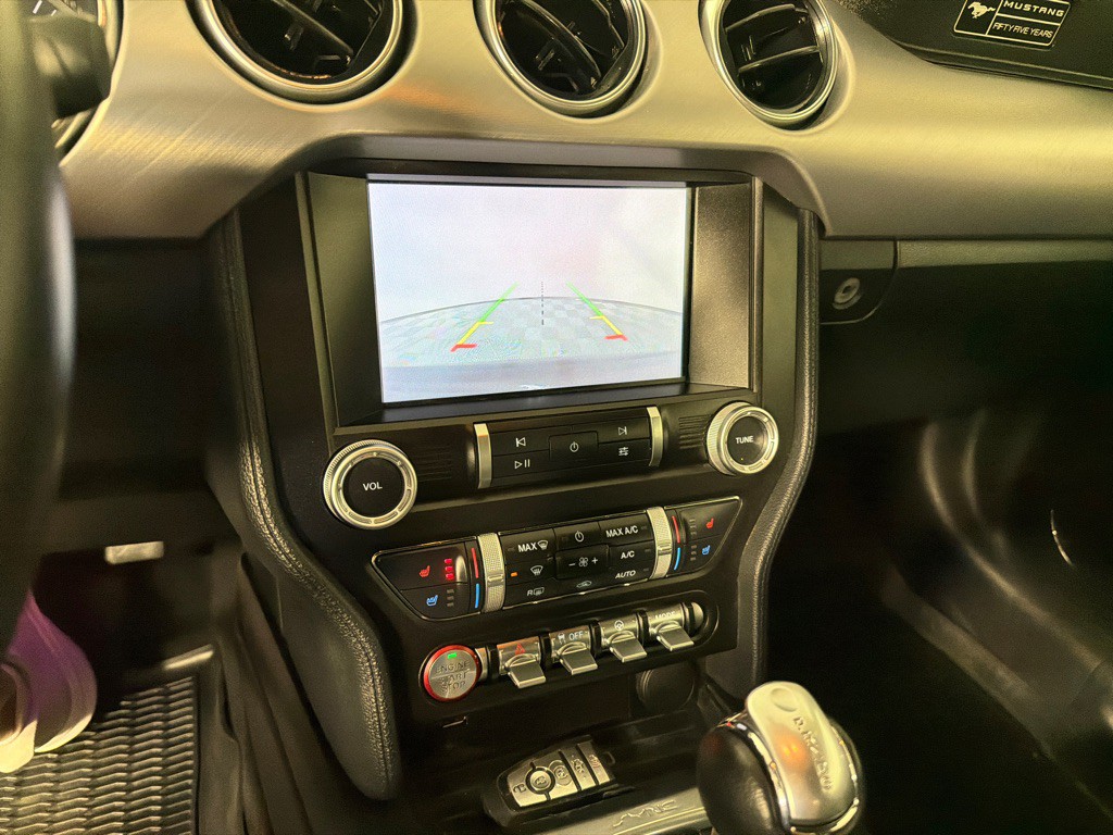 2020 Ford Mustang Image 26