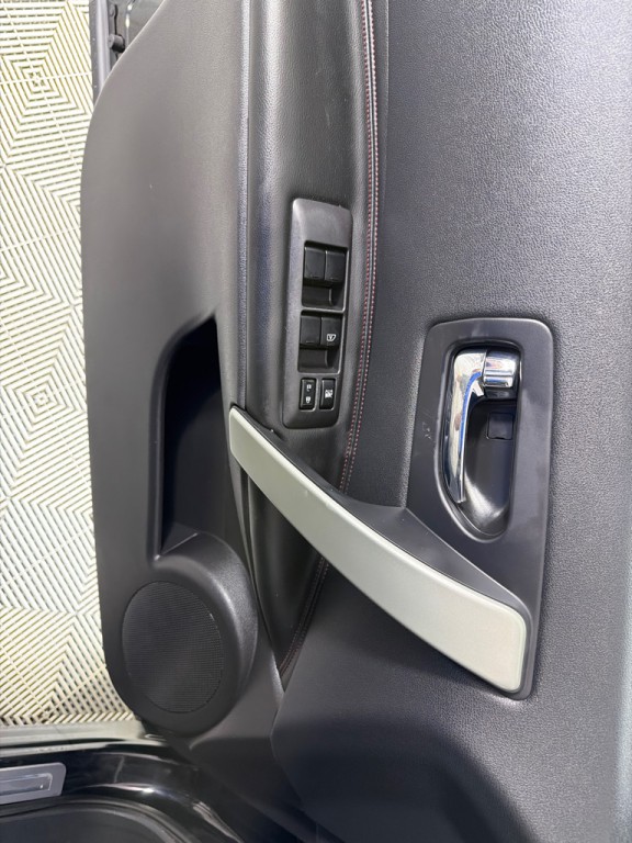 2012 Nissan Rogue Image 10