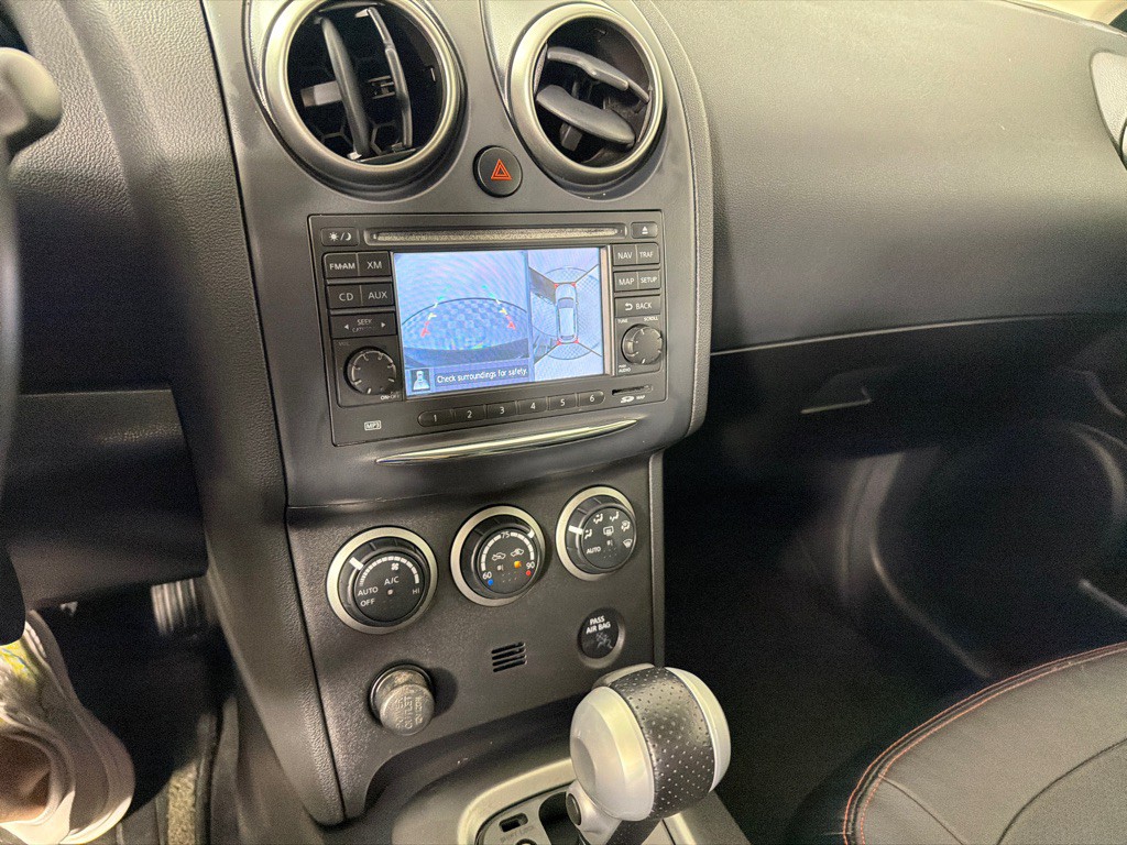 2012 Nissan Rogue Image 16