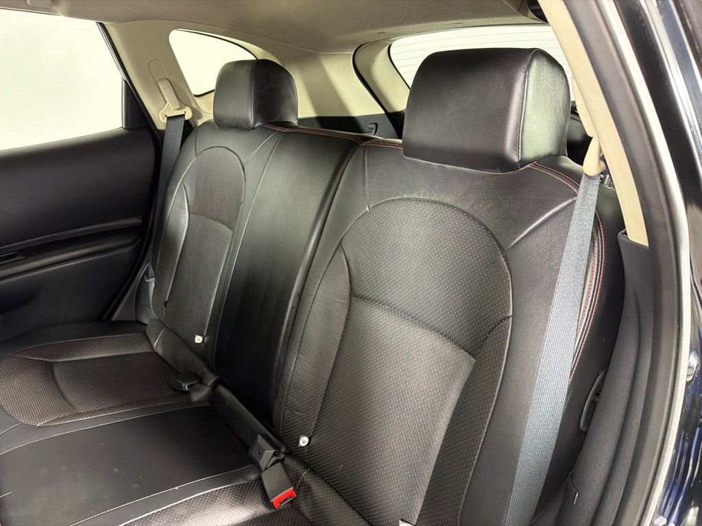 2012 Nissan Rogue Image 19