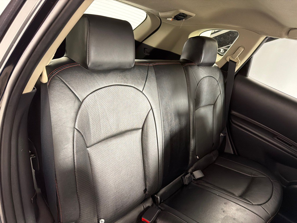 2012 Nissan Rogue Image 22