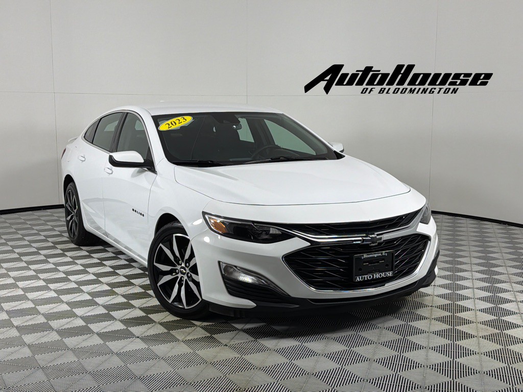 2023 Chevrolet Malibu Image 1